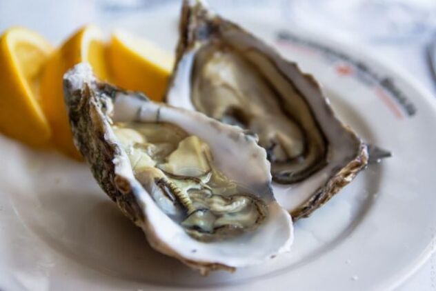 Oysters - a seafood that increases male potency due to zinc content